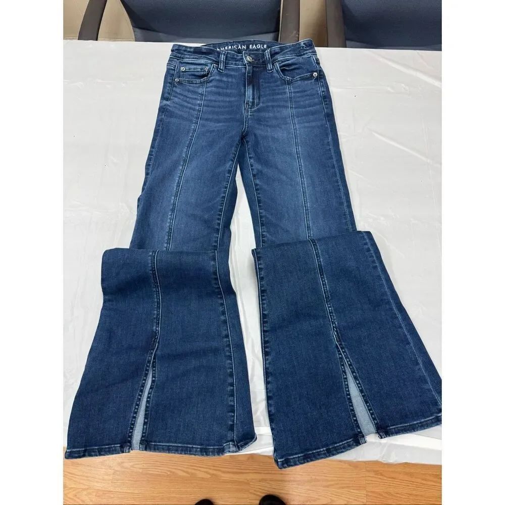 American Eagle Next Level Stretch Festival Flare Jeans Size 4